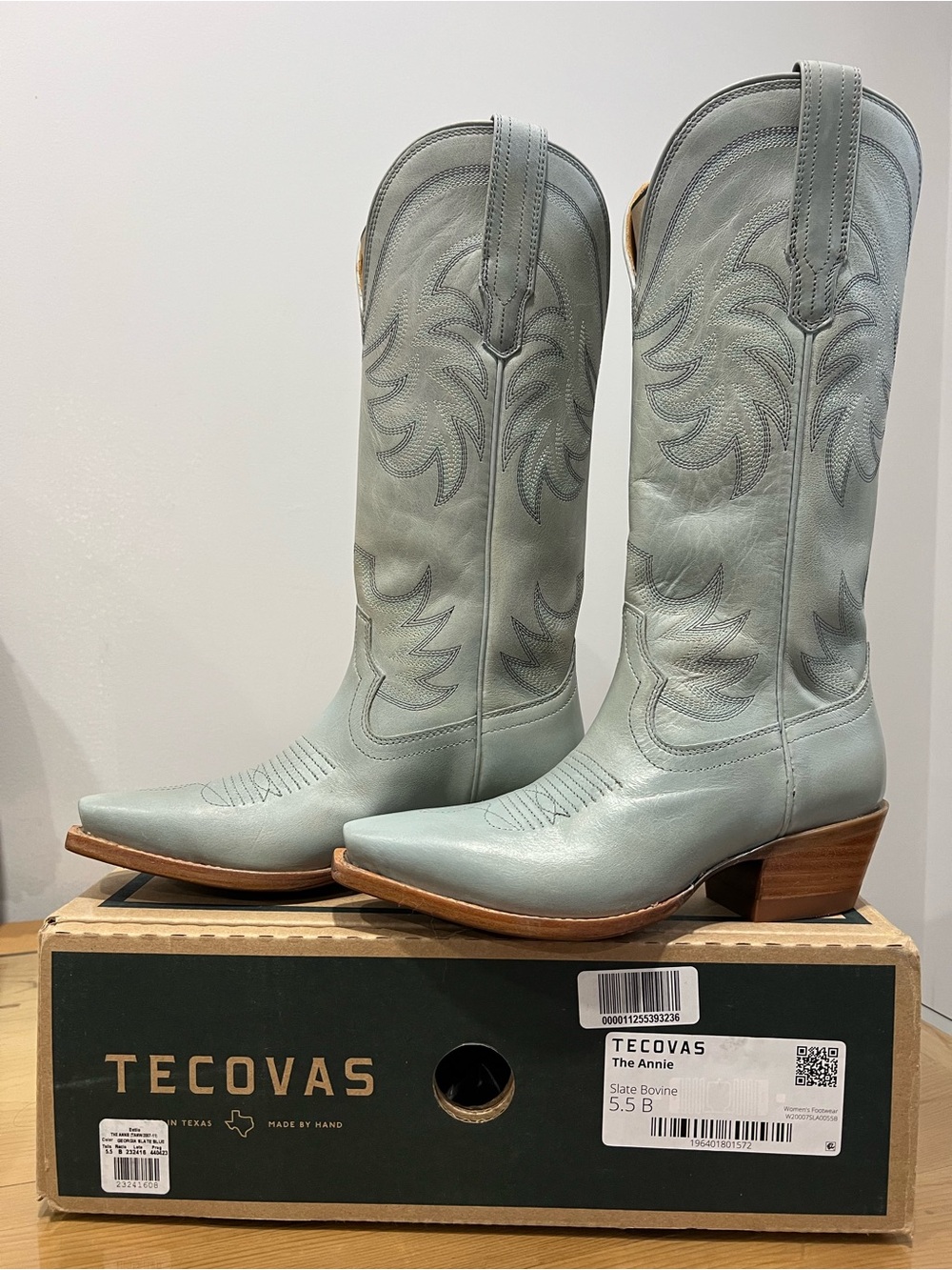 Tecovas The Annie Western Boots in Slate Bovine size 5.5